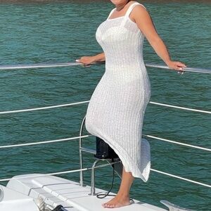 Elegant White Knit Swim Cover-Up